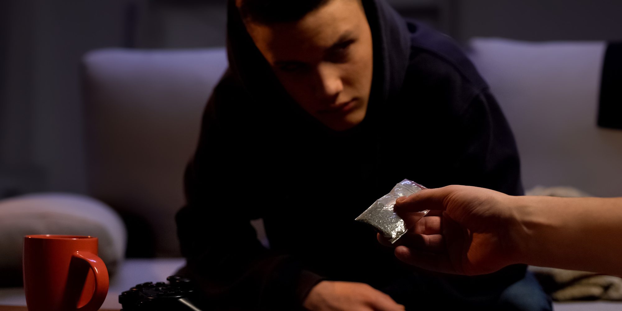 Drug dealer offering dose